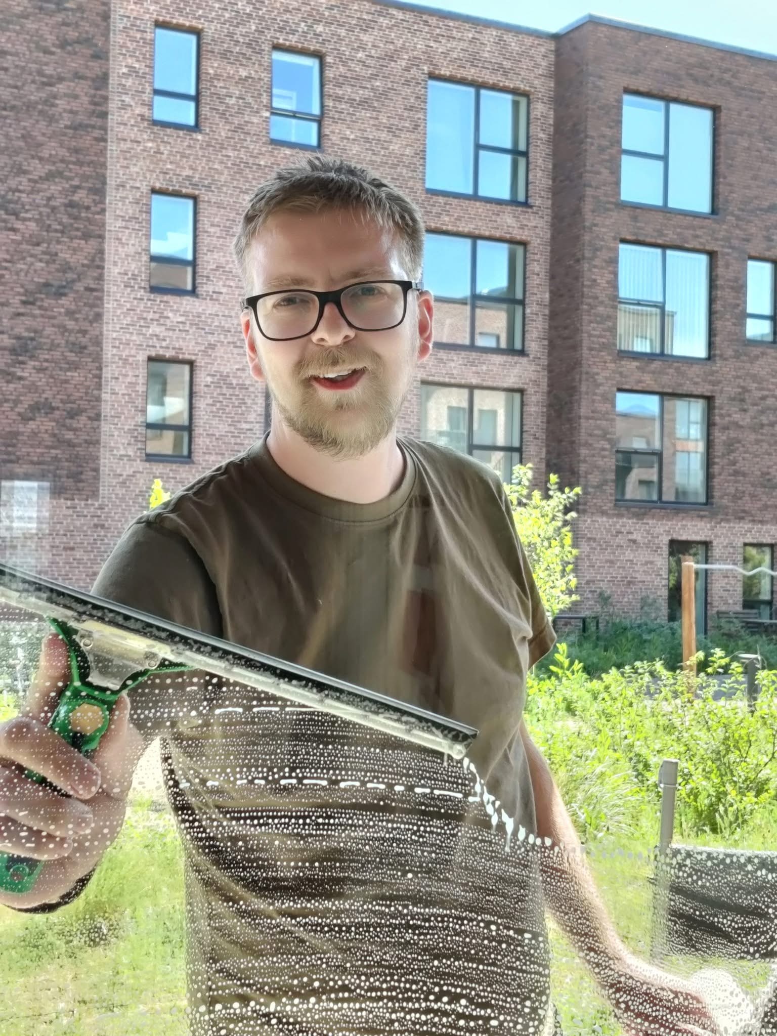 Om Heller's Puds – vinduespolering i Hedehusene